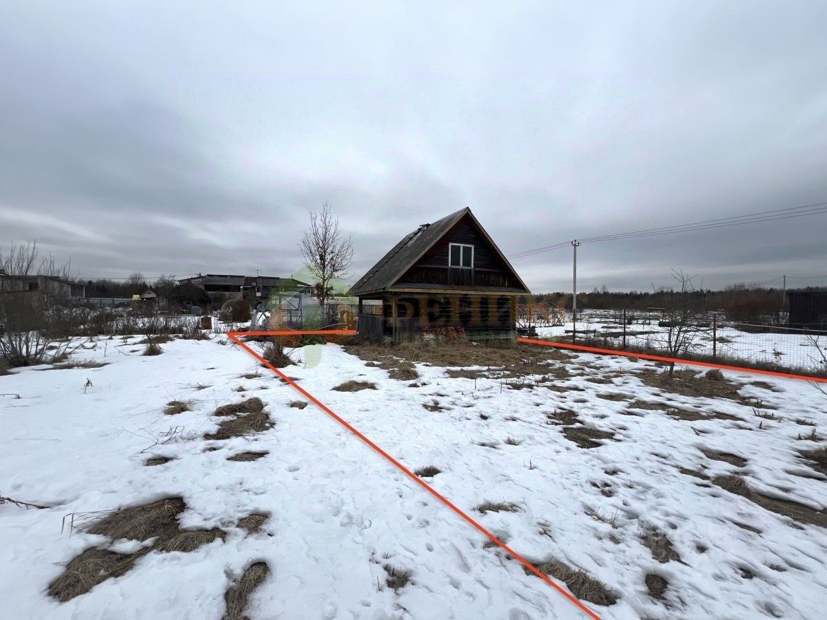 Купить дом на Железнодорожной улице в деревне Трубников Бор в Тосненском  районе — 24 объявления о продаже загородных домов на МирКвартир с ценами и  фото