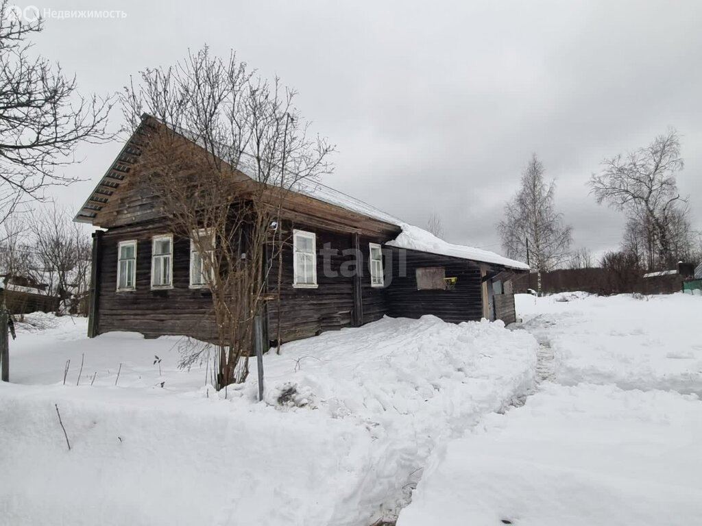 Купить дом в деревне Лычно в Устюженском районе в Вологодской области — 10  объявлений о продаже загородных домов на МирКвартир с ценами и фото