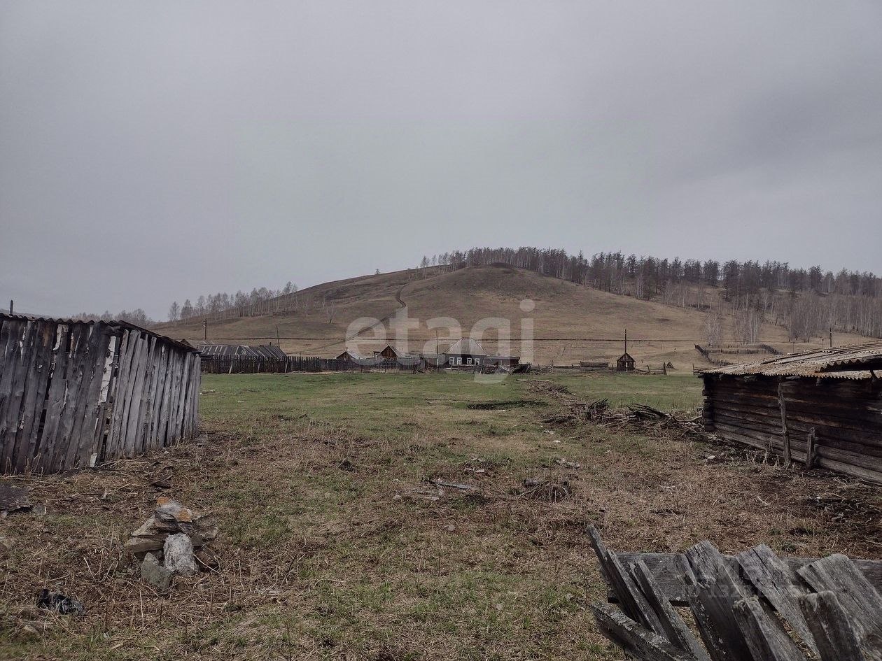 Купить недорого дом в поселке городского типа Октябрьский в Белгородском  районе в Белгородской области — 108 объявлений о продаже загородных домов  на МирКвартир с ценами и фото