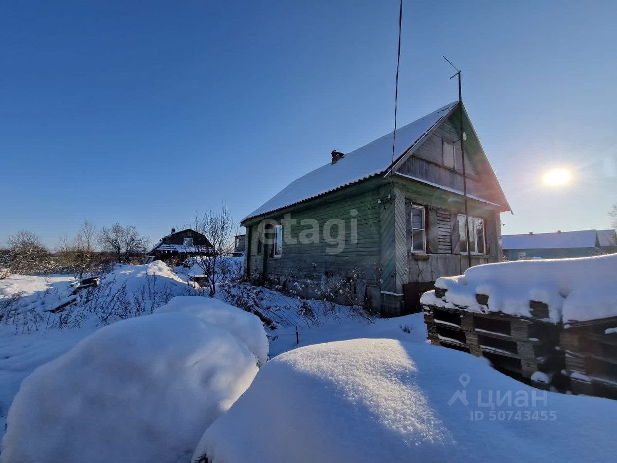 Купить дом на улице Царева в деревне Чечулино в Новгородском районе — 8  объявлений о продаже загородных домов на МирКвартир с ценами и фото