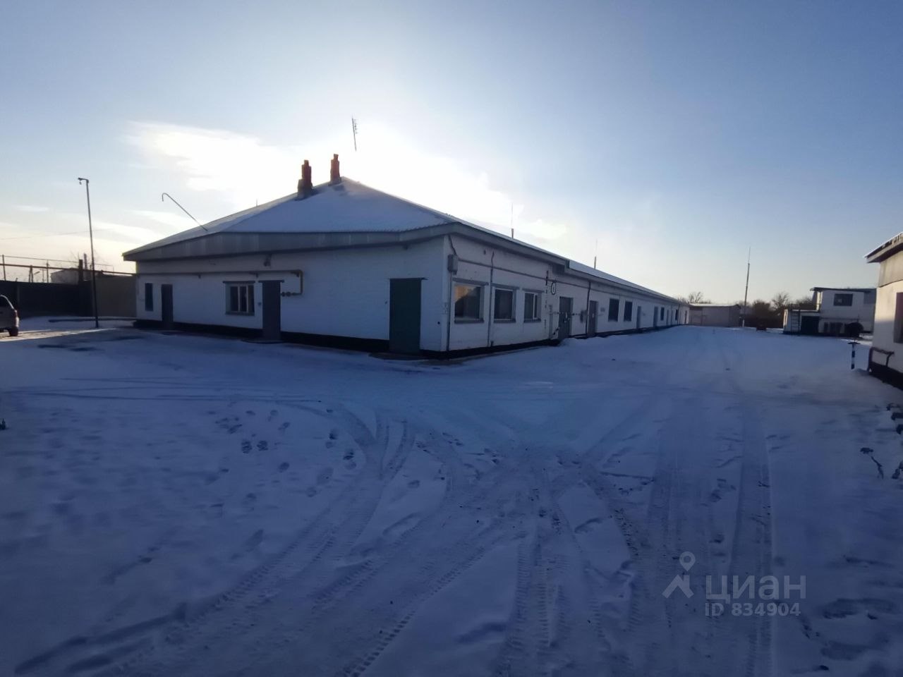 Купить коммерческую недвижимость на Привокзальной улице в поселке Чебеньки  в Оренбургском районе — 2 объявления о продаже коммерческой недвижимости на  МирКвартир с ценами и фото