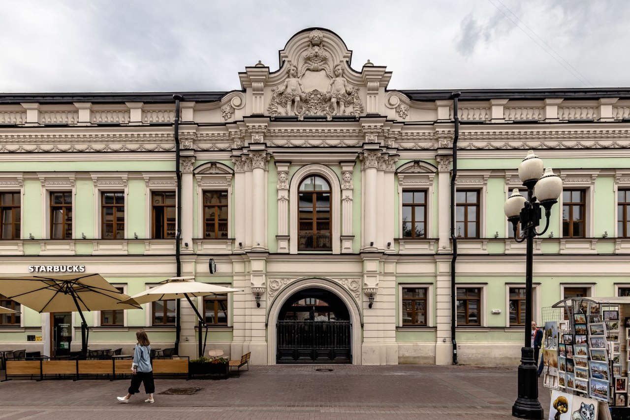 Исторический фасад клубного дома Artisan бережно сохранен. Фото: MAD Architects